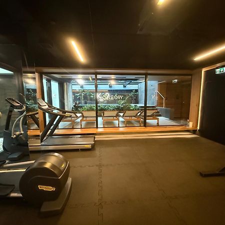 Vistula Avenue Apartment Free Parking, Swimming Pool, Sauna & Gym Krakau Buitenkant foto