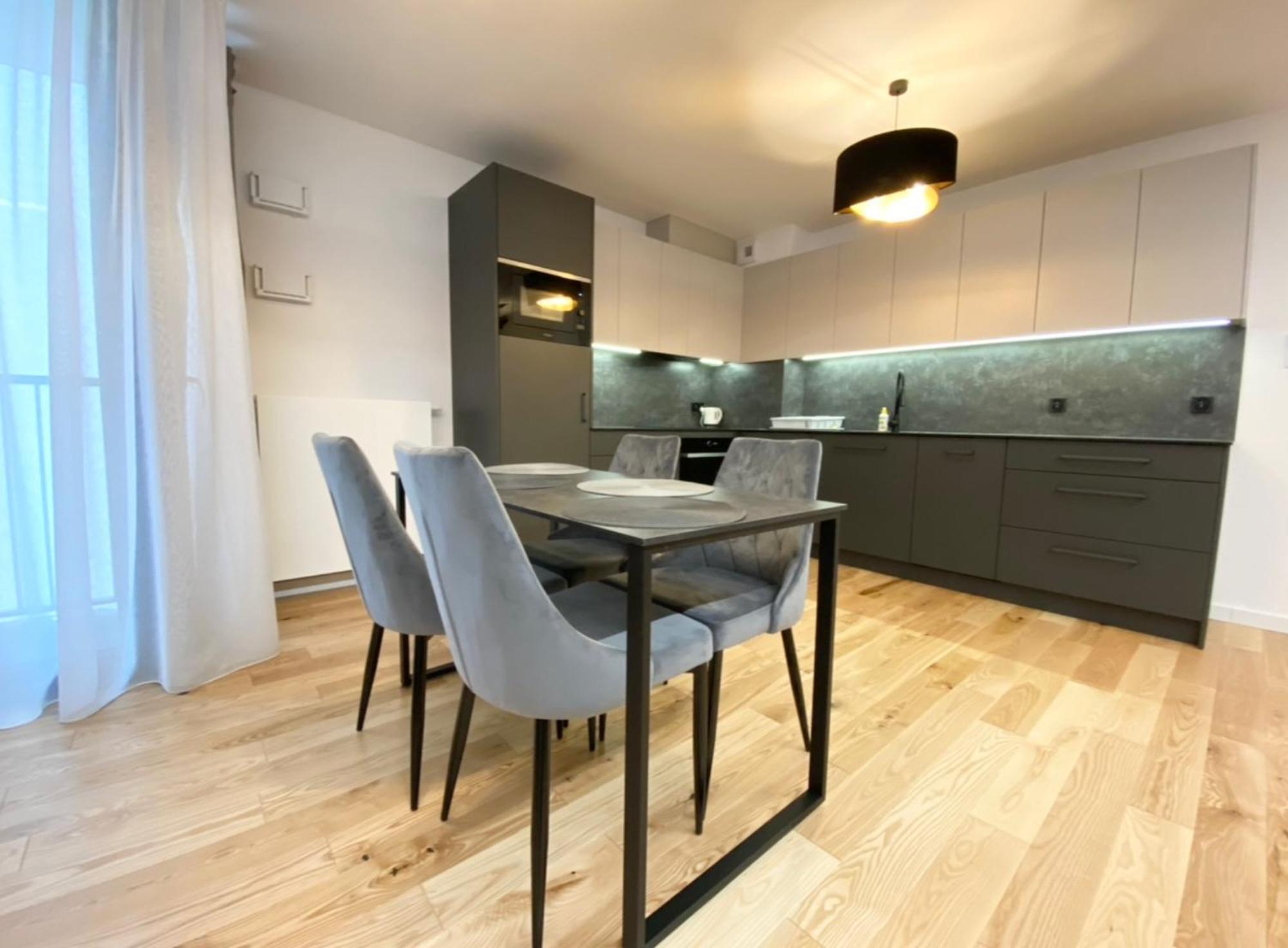 Vistula Avenue Apartment Free Parking, Swimming Pool, Sauna & Gym Krakau Buitenkant foto