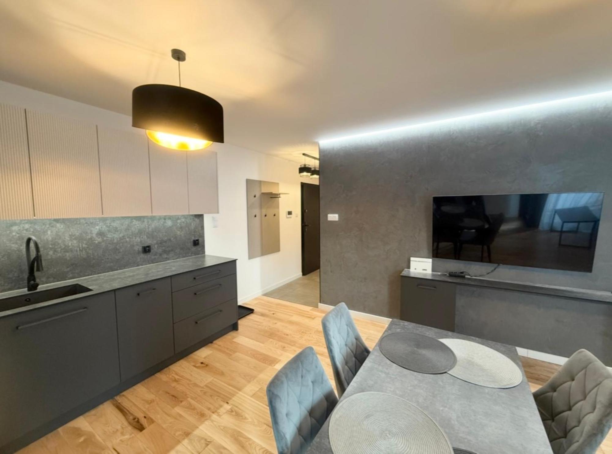 Vistula Avenue Apartment Free Parking, Swimming Pool, Sauna & Gym Krakau Buitenkant foto